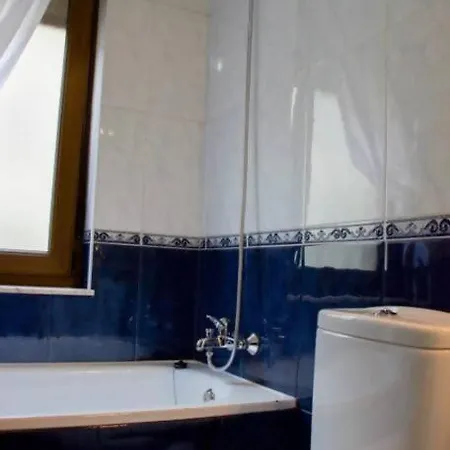 Conide, El Mirador Apartment