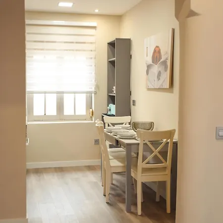 Conide, El Mirador Apartment *